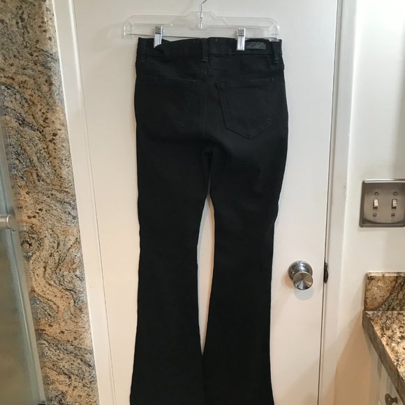 Lola Jeans, Cynthina,  Mid Rise, Flare Jet Black . size 4 or Cad 28 - Picture 6 of 7